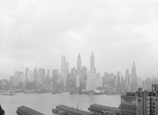 New York City views, between 1931 and 1938. Creator: Arnold Genthe