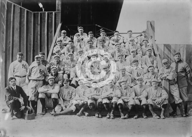 New York AL team photo (baseball)], 1916. Creator: Bain News Service.