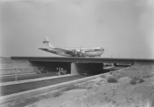 New York International Airport, Idlewild, New York, 1949. Creator: Gottscho-Schleisner, Inc