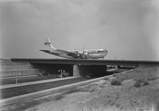 New York International Airport, Idlewild, New York, 1949. Creator: Gottscho-Schleisner, Inc