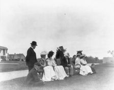 New York - Oyster Bay, Long Island Yacht Club: group of men and women ashore, 1905. Creator: Unknown