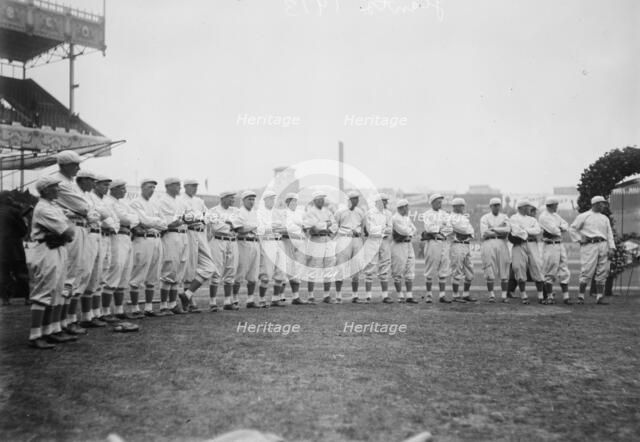 New York NL Giants team at Polo Grounds (baseball), 1913. Creator: Bain News Service.
