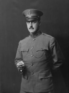 Newson, Mr., portrait photograph, 1917 Apr. 18. Creator: Arnold Genthe