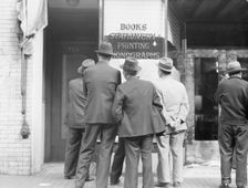 News of the surrender of Canton..., San Francisco, California, 1938. Creator: Dorothea Lange
