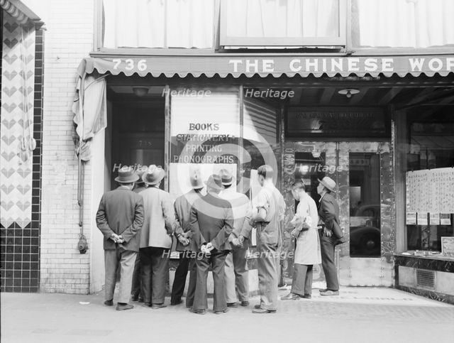 News of the surrender of Canton..., San Francisco, California, 1938. Creator: Dorothea Lange.