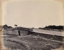 Near Beijing, China: a stone bridge (Palichiun Bridge ?): the site of a battle during the..., 1860. Creator: Felice Beato