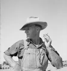 Nebraska farmer come to pick peas, near Calipatria, California, 1939. Creator: Dorothea Lange