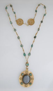 Necklace, Byzantine (?), 6th-8th century. Creator: Unknown