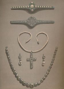 Necklace, Earrings, Bracelets Wedding gifts presented to Alexandra of Denmark 1863. Artist: Robert Dudley