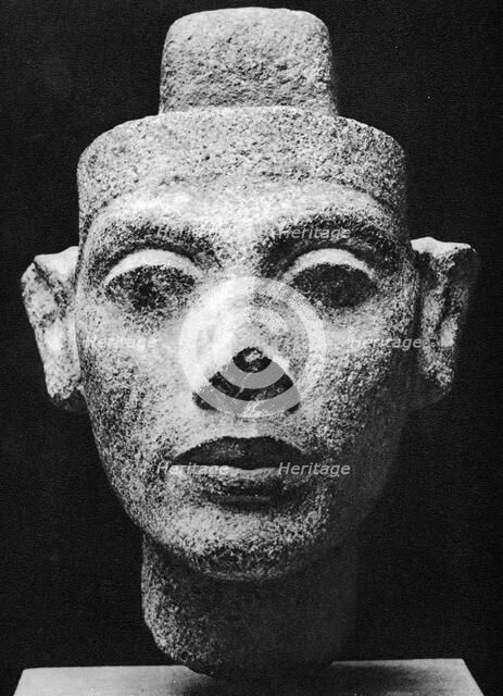 Nefertiti, queen and wife of the Pharaoh Akhenaten, Ancient Egyptian, 14th century BC. Artist: Unknown