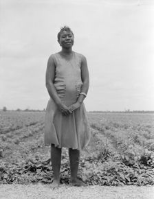 Negro woman who has never been out of Mississippi, 1936. Creator: Dorothea Lange