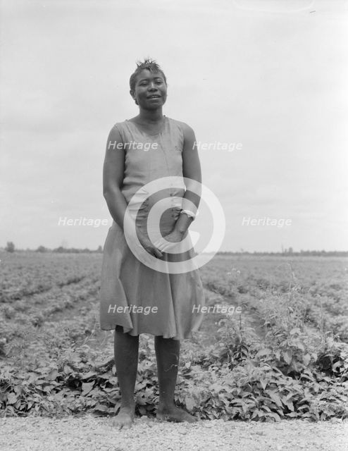 Negro woman who has never been out of Mississippi, 1936. Creator: Dorothea Lange.
