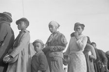 Negroes in the lineup for food at meal time in the camp for flood..., Forrest City, Arkansas, 1937. Creator: Walker Evans