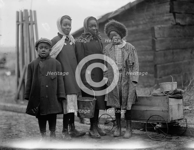 'Negroes - Negro Life In Washington, 1911'. Creator: Harris & Ewing.
