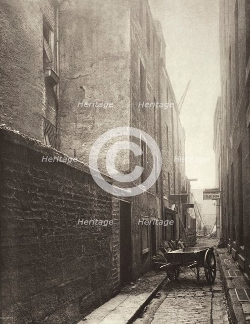 Nelson Street, City (#46), Printed 1900. Creator: Thomas Annan.