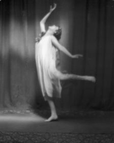 Nenk, Miss, 1915 Creator: Arnold Genthe