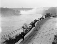 Niagara Falls from Clifton Hotel, Niagara Falls, Ont., between 1900 and 1915. Creator: Unknown