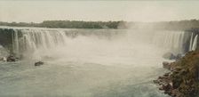 Niagara, general view of Horseshoe Falls, ca 1900. Creator: Unknown