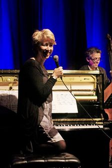 Nikki Iles, Ropetackle Arts Centre, Shoreham, West Sussex, Jan 2016. Artist: Brian O'Connor