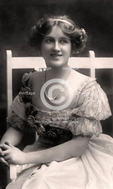 Nina Sevening, British actress, early 20th century.Artist: Dover Street Studios