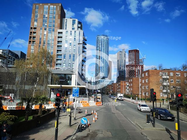 Nine Elms, London,UK, Oct 2021. Creator: Ethel Davies.