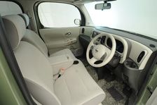 Nissan Cube 2008. Artist: Simon Clay