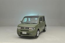 Nissan Cube 2008. Artist: Simon Clay