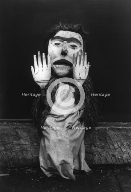 Nuhlimkilaka-Koskimo, c1914. Creator: Edward Sheriff Curtis.