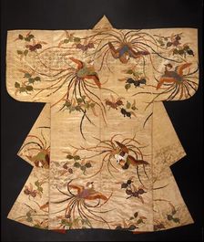 Nuihaku No robe with phoenixes and branches, 18th century