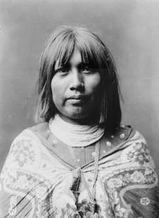 O Che Che, Mohave Indian woman, head-and-shoulders portrait, facing front, c1903. Creator: Edward Sheriff Curtis