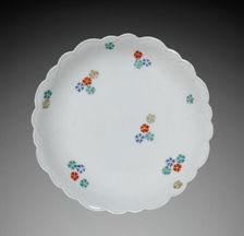 Small Dish with Flower Petal Decoration: Kakiemon Type, late 17th century. Creator: Unknown