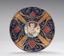 Small flat plate with border of cornucopias, scrollwork, and lozenges..., probably c.1515/1525. Creator: Giorgio Andreoli workshop