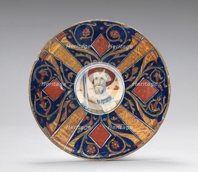 Small flat plate with border of cornucopias, scrollwork, and lozenges..., probably c.1515/1525. Creator: Giorgio Andreoli workshop.