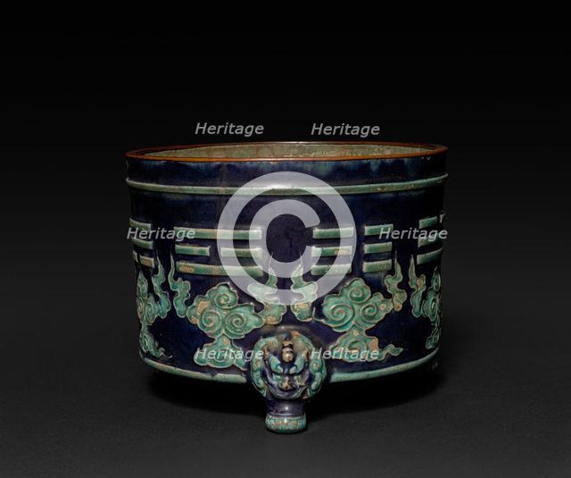 Small Jardiniere with Three Legs: Fahua Ware, Ming dynasty (1368-1644). Creator: Unknown.