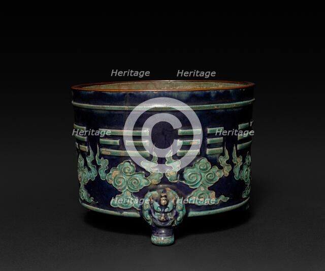 Small Jardiniere with Three Legs: Fahua Ware, Ming dynasty (1368-1644). Creator: Unknown.