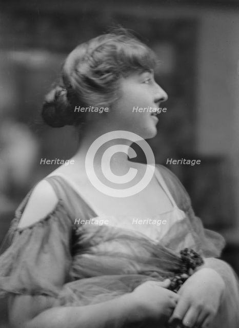Small, Patty, Miss, portrait photograph, not before 1916. Creator: Arnold Genthe.