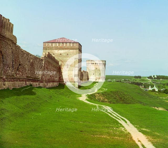 Smolensk: Fortress wall, 1912. Creator: Sergey Mikhaylovich Prokudin-Gorsky.