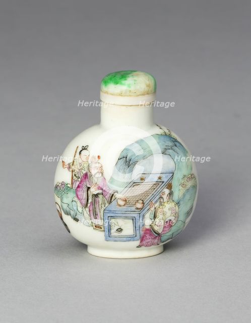 Snuff Bottle with a Boy, Gentleman, Buffalo, and Two..., Qing dynasty, Daoguang reign, (1820-1850). Creator: Unknown.