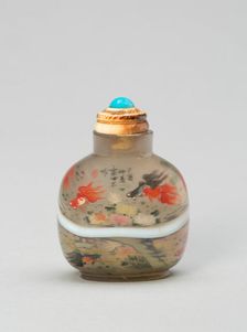 Snuff Bottle with Bug-Eyed Long-Tailed Fish and Fronds, Qing dynasty (1644-1911), dated 1909. Creator: Unknown