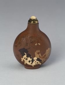 Snuff Bottle with Doves and Pekingese Dogs, Qing dynasty (1644-1911), 1820-1850. Creator: Unknown
