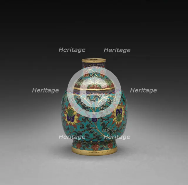 Snuff Bottle with Floral Scrolls, 1736-1795. Creator: Unknown.
