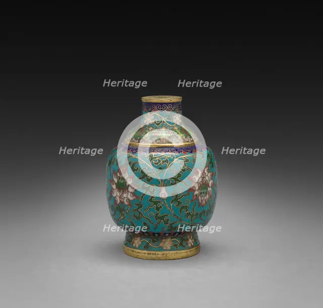 Snuff Bottle with Floral Scrolls, 1736-1795. Creator: Unknown.