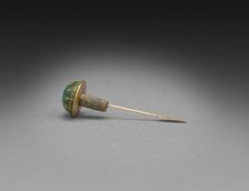 Snuff Bottle with Floral Scrolls (stopper), 1736-1795. Creator: Unknown