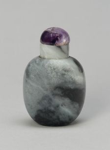 Snuff Bottle with Inclusions Suggestive of a Rain-Swept Landscape, Qing dynasty, 1790-1880. Creator: Unknown