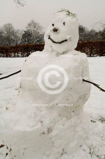 Snowman, Greenwich Park, Greenwich, London, 2007. Creator: Derek Kendall.