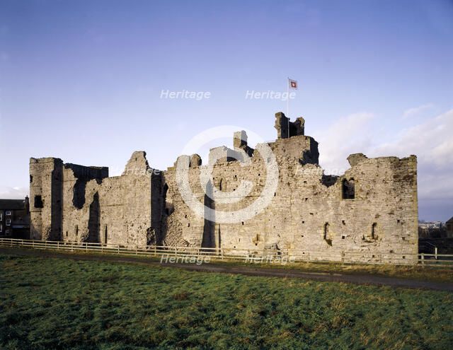 South curtain wall, Middleham Castle, North Yorkshire, 1992. Artist: Unknown