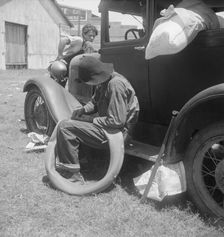 South Georgia tobacco sharecroppers, Douglas, Georgia, 1938. Creator: Dorothea Lange