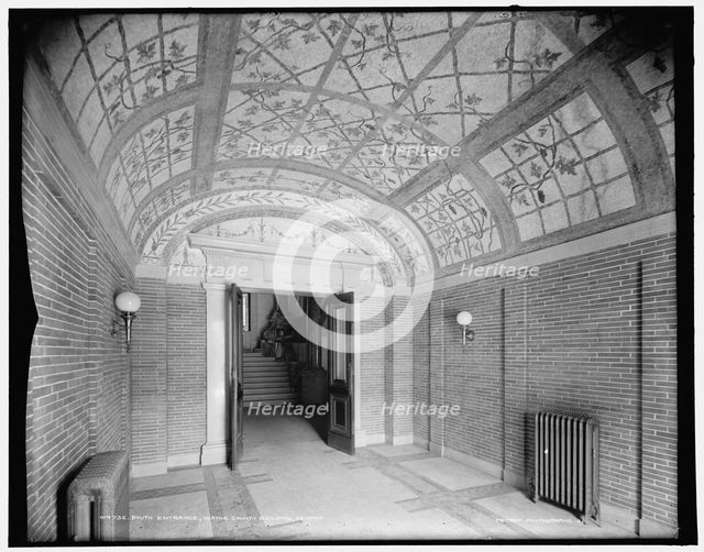 South entrance, Wayne County Building, Detroit, (1902?). Creator: Unknown.