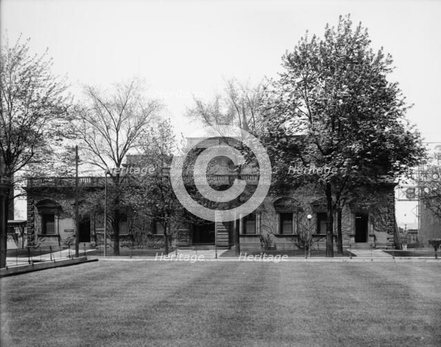South front, offices, Hiram Walker & Sons, Walkerville, Ont., between 1905 and 1915. Creator: Unknown.