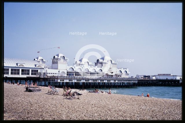 South Parade Pier, South Parade, Southsea, City of Portsmouth, 1984. Creator: Dorothy Chapman.
